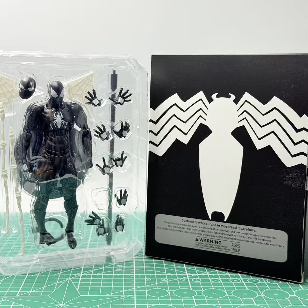 بانداي سيمبيوت سبايدر مان بلاك - مراجعة Good Smile Company Figma وسعره