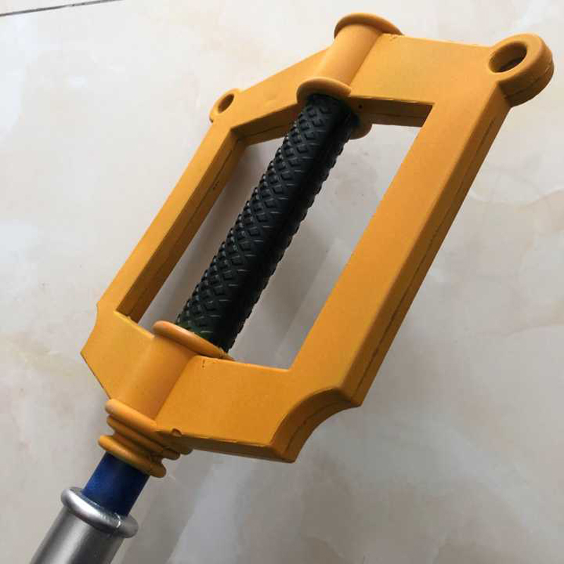 تصاميم رائجة: سيف كينجدوم هارت - مراجعة Keyblade Cosplay Prop وسعره