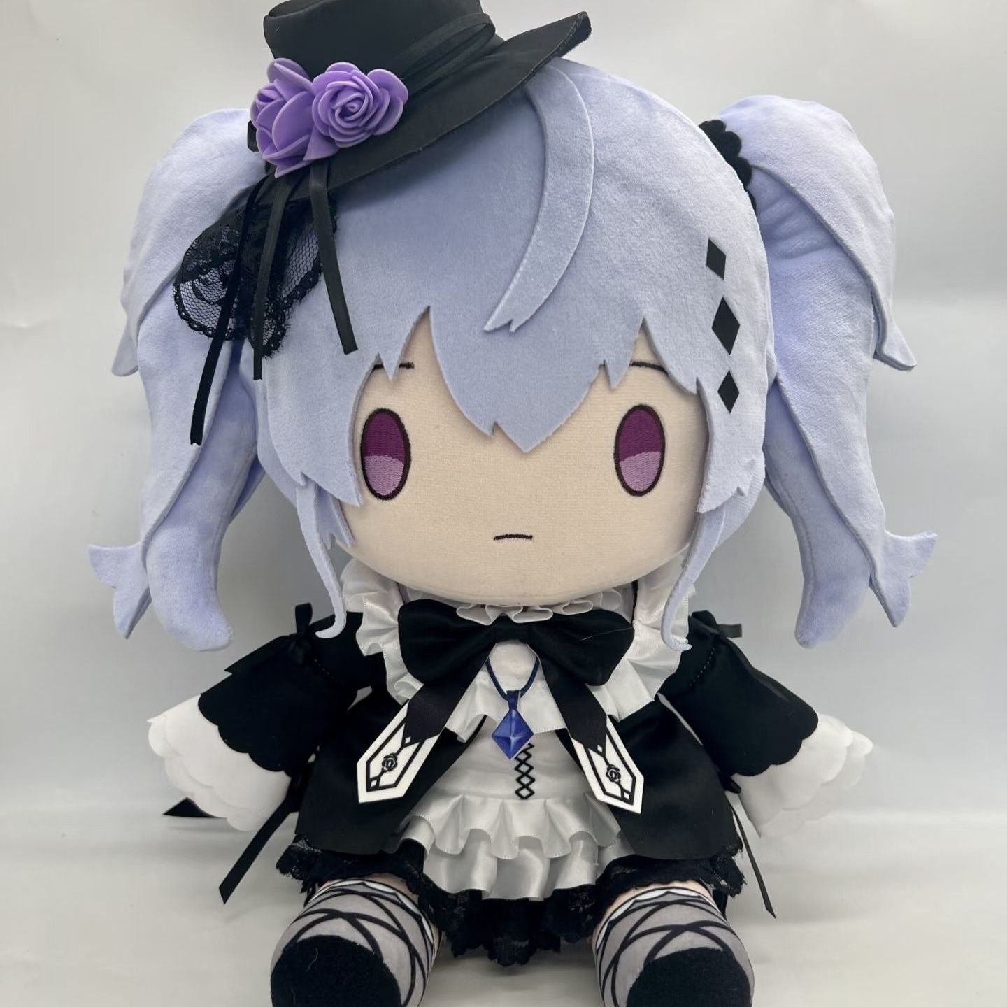 دمية أنيمي إلسي من سلسلة أسيد  - مراجعة Cosplay Plushie Prop وسعره